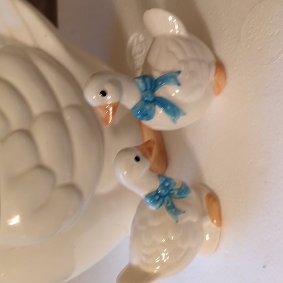 Mother Goose Cookie Jar With Salt And Pepper Shakers - Picture 6 of 16